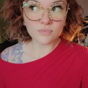 Meet your Posher, Lianne